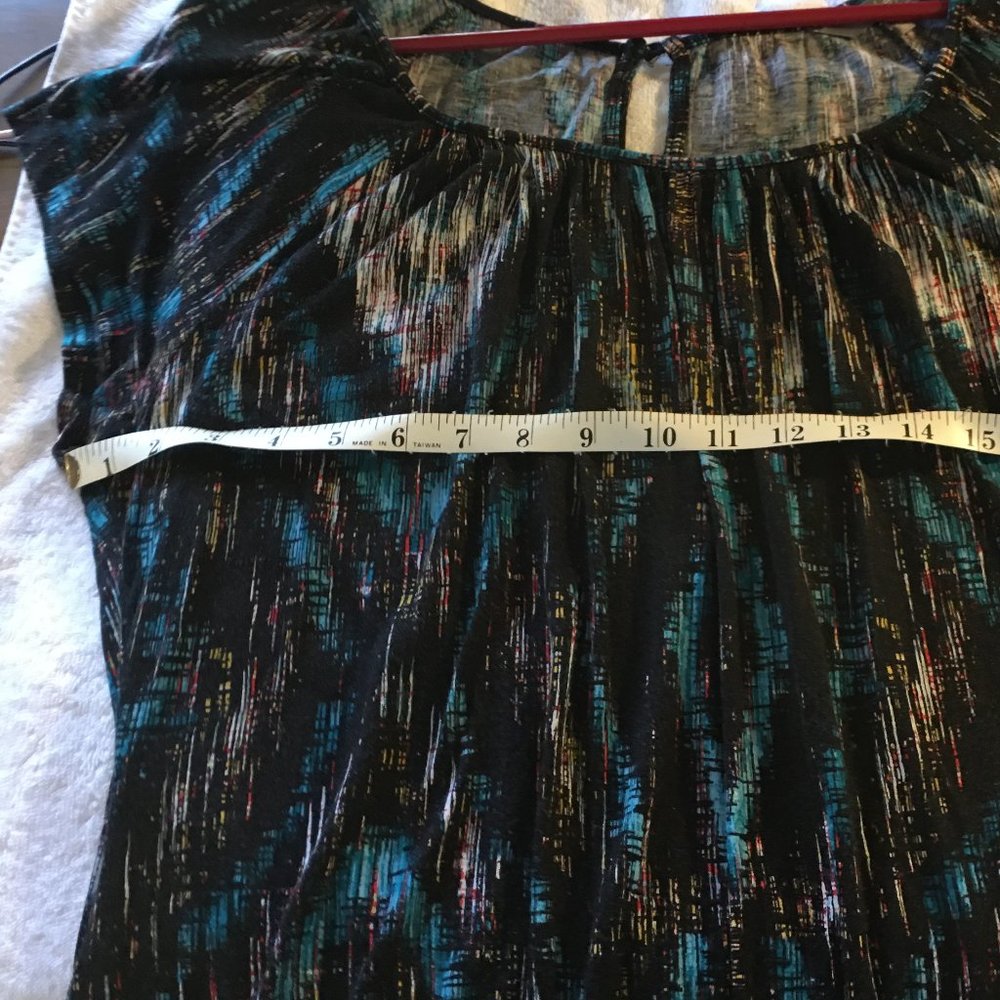 blouse - Picture 7 of 12